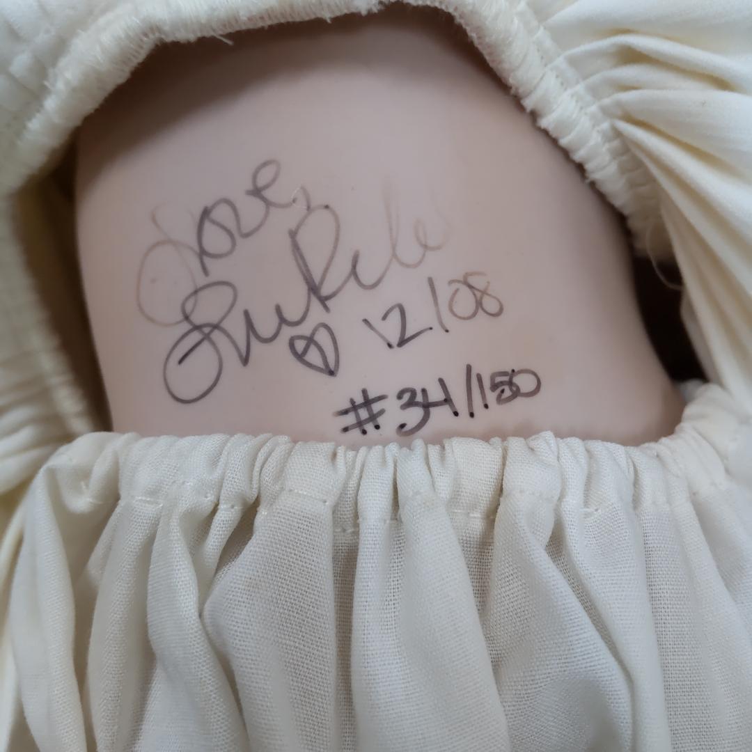 創作人形　現代人形　ドール　フルビスク　ポーセリンドール