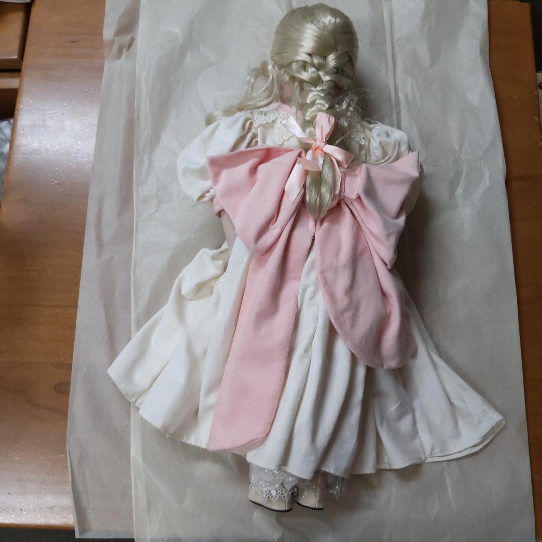 創作人形　現代人形　ドール　フルビスク　ポーセリンドール