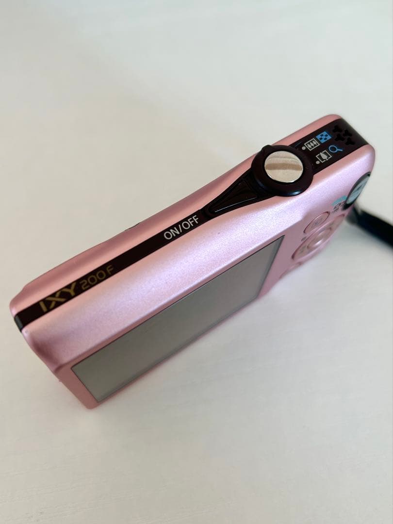 【即購入歓迎‼️】 Canon デジタルカメラ IXY 200F ピンク 充電器付