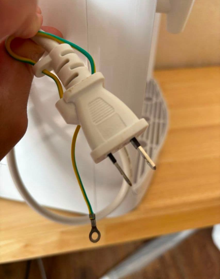 山善　卓上ウォーターサーバー ペットボトル式