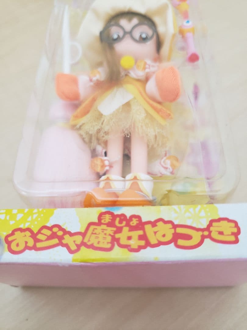 レア おジャ魔女はづき 手と足が動かせる フィギュア 人形 おもちゃ