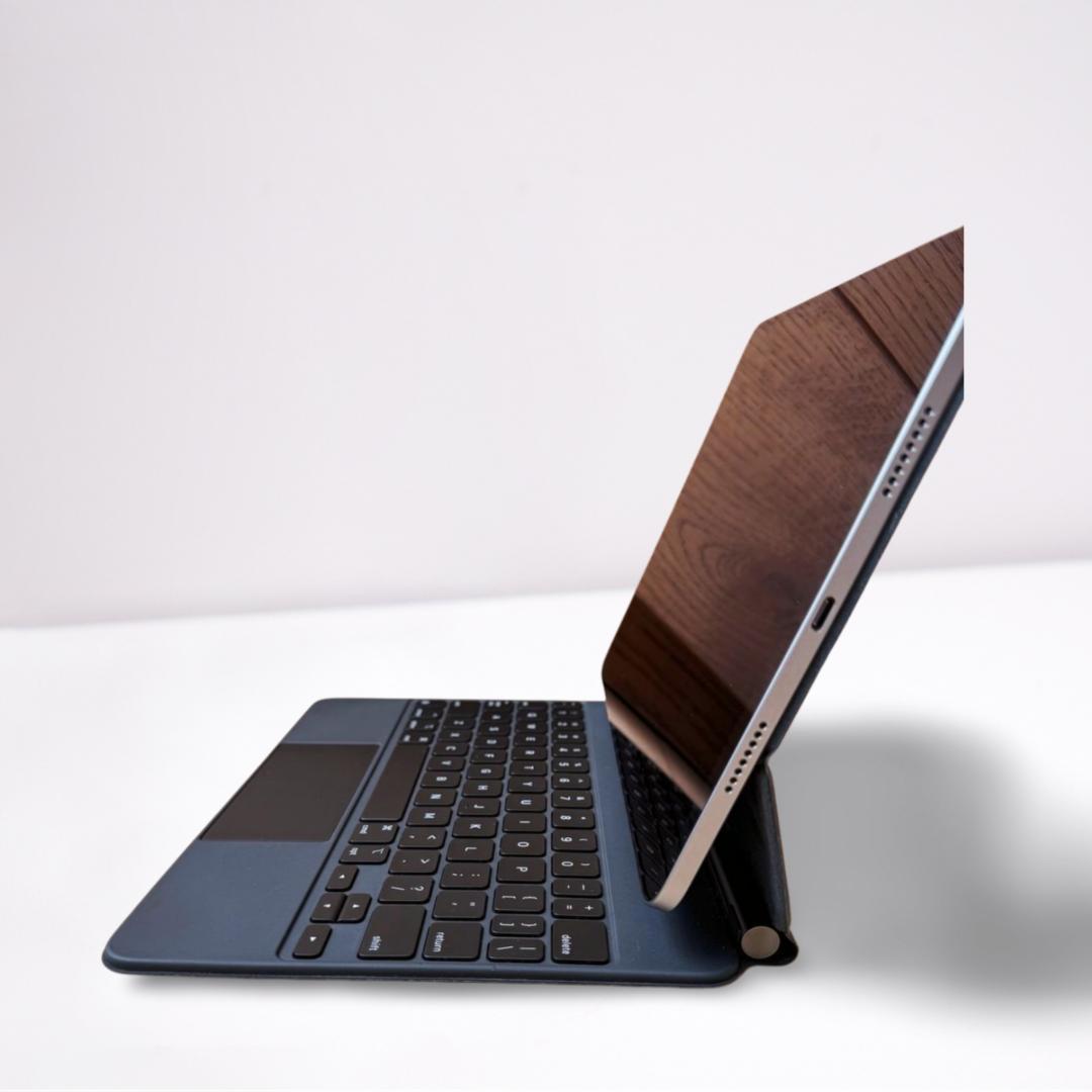 iPad Pro 第4世代 11インチ 128GB Magic Keyboard