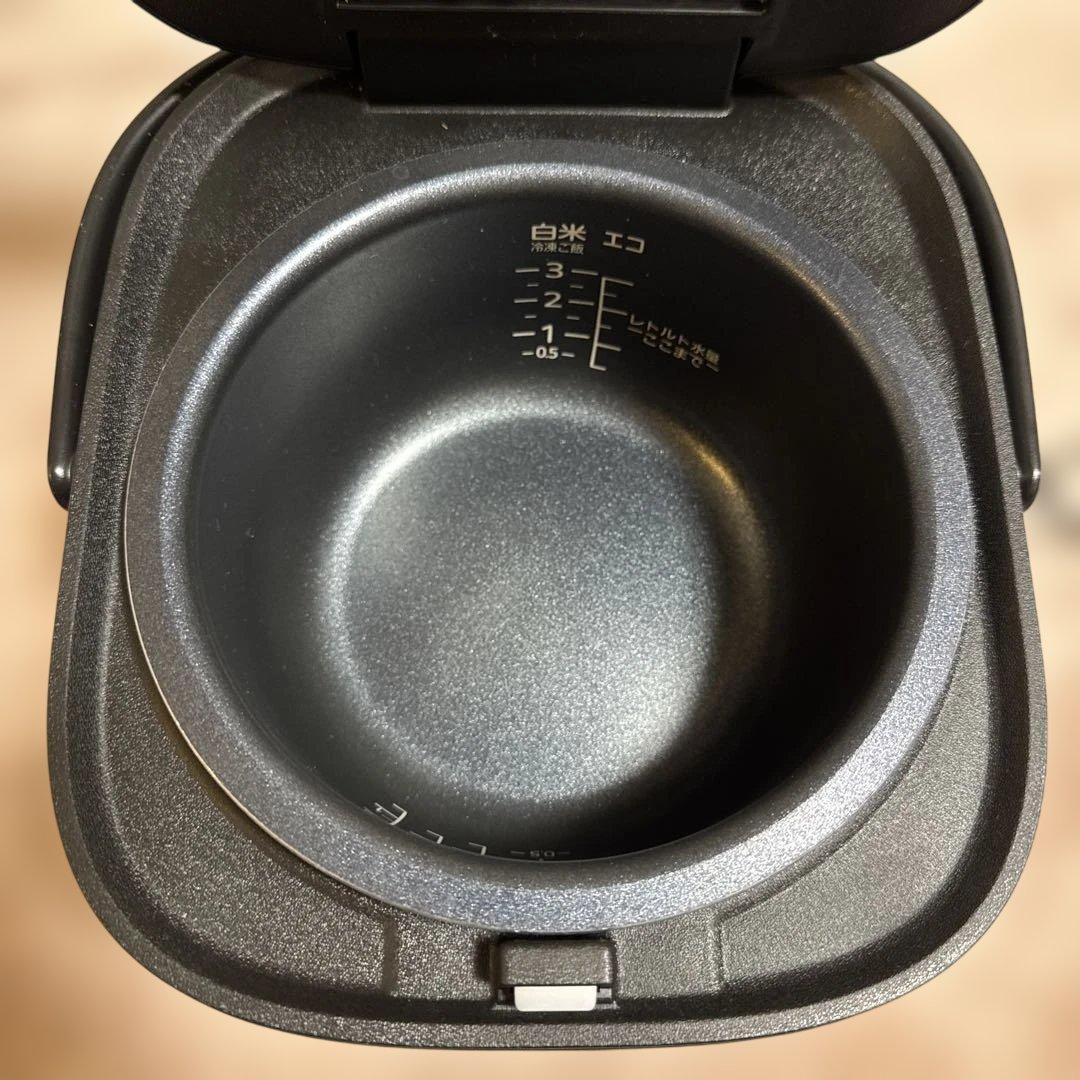 TIGER タイガー 炊飯器 JBS-B055 3合炊き マイコン炊飯ジャー