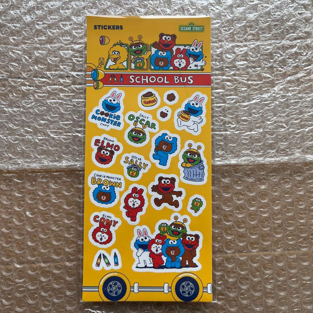 LINE FRIENDS セサミストリート　ブラウン×クッキーモンスター　グッズ