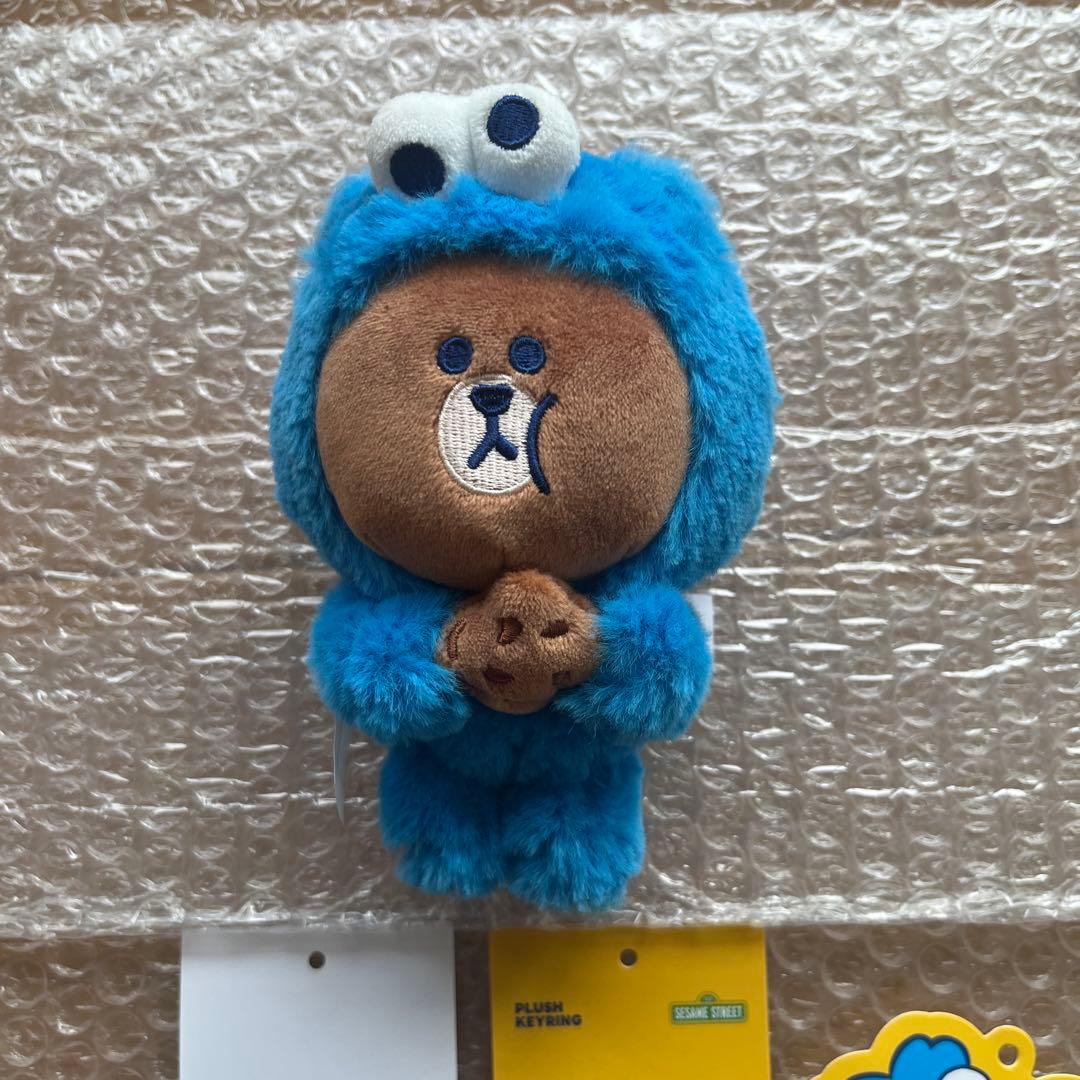 LINE FRIENDS セサミストリート　ブラウン×クッキーモンスター　グッズ