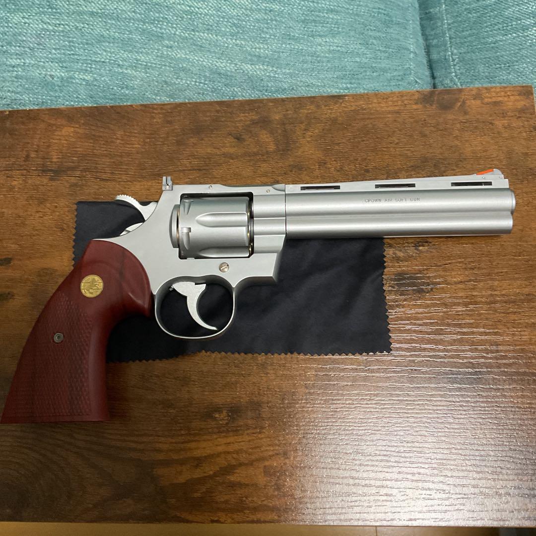 クラウン　コルトパイソン357マグナム　シルバー　6インチ