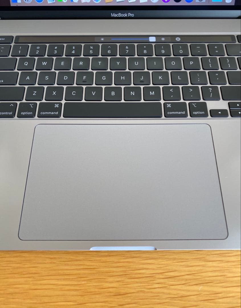 良品　MacBook Pro 2019上位モデル1TB大容量　MacBook本体