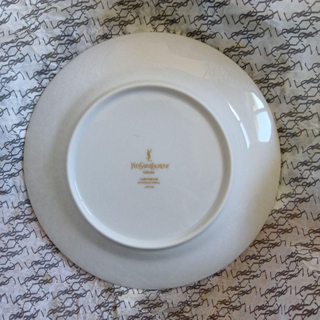 【最終価格】イヴサンローランお皿