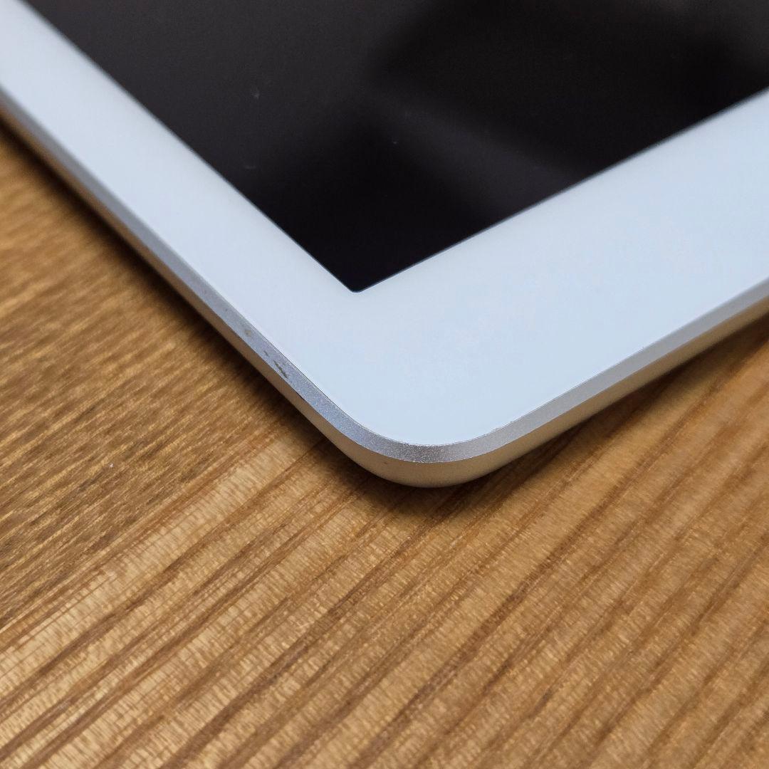 iPad 第5世代 32G A1823 Apple wifi SIMフリー