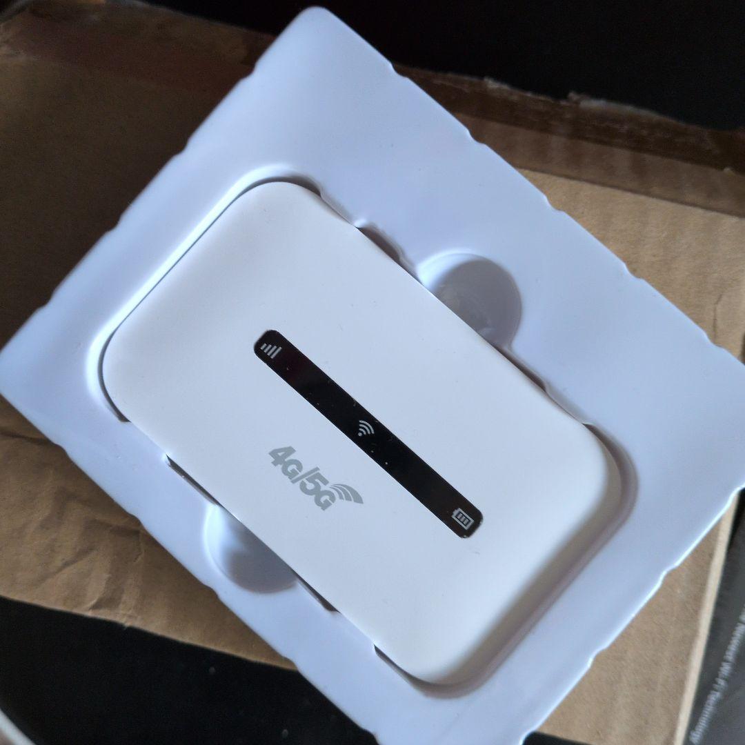 5G/LTE モバイルWi-Fi 3000mAh