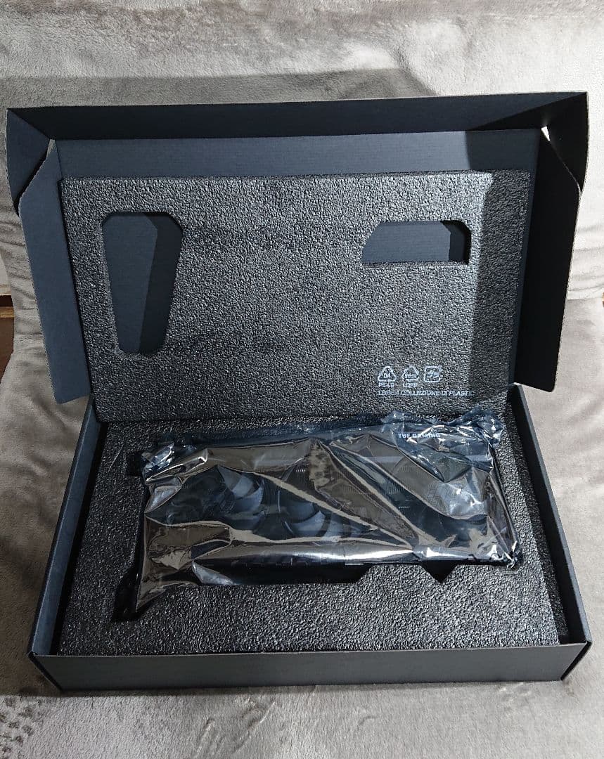 ASUS TUF GeForce RTX3060 12GB OCモデル