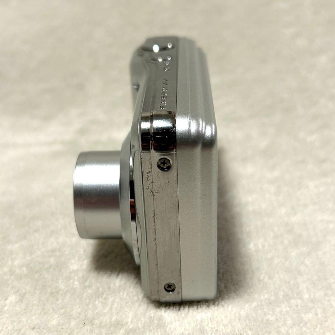 【美品 動作確認済】富士フイルム FinePix AV130 シルバー 電池式
