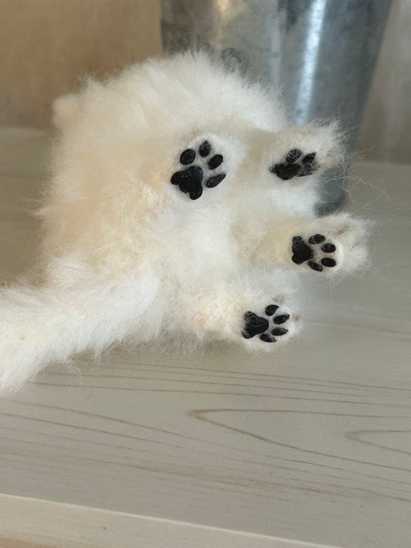 羊毛フェルト　ハンドメイド　犬　サモエド　にっこり！