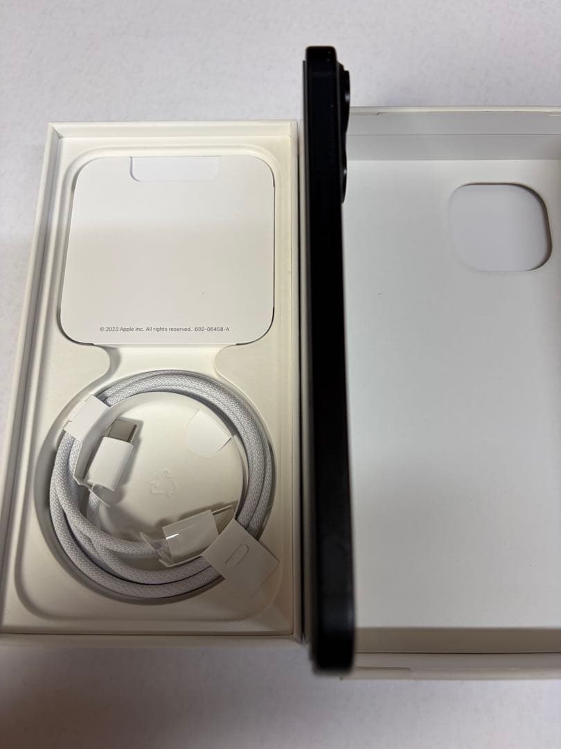 iPhone15 128GB ブラック　美品　2026/3まで 保証あり
