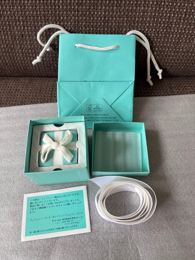 新品　未使用　ティファニー ミニ ブルー リボンボウ ボックス 小物入れ 置物