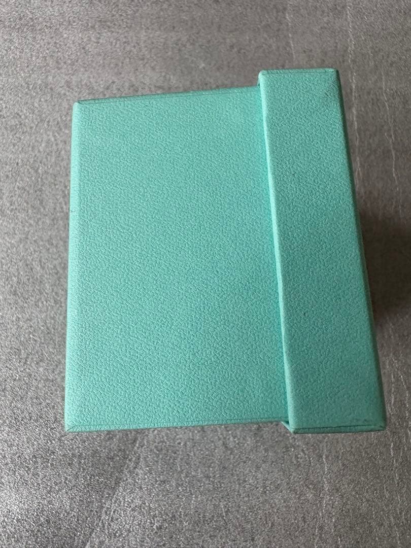 新品　未使用　ティファニー ミニ ブルー リボンボウ ボックス 小物入れ 置物