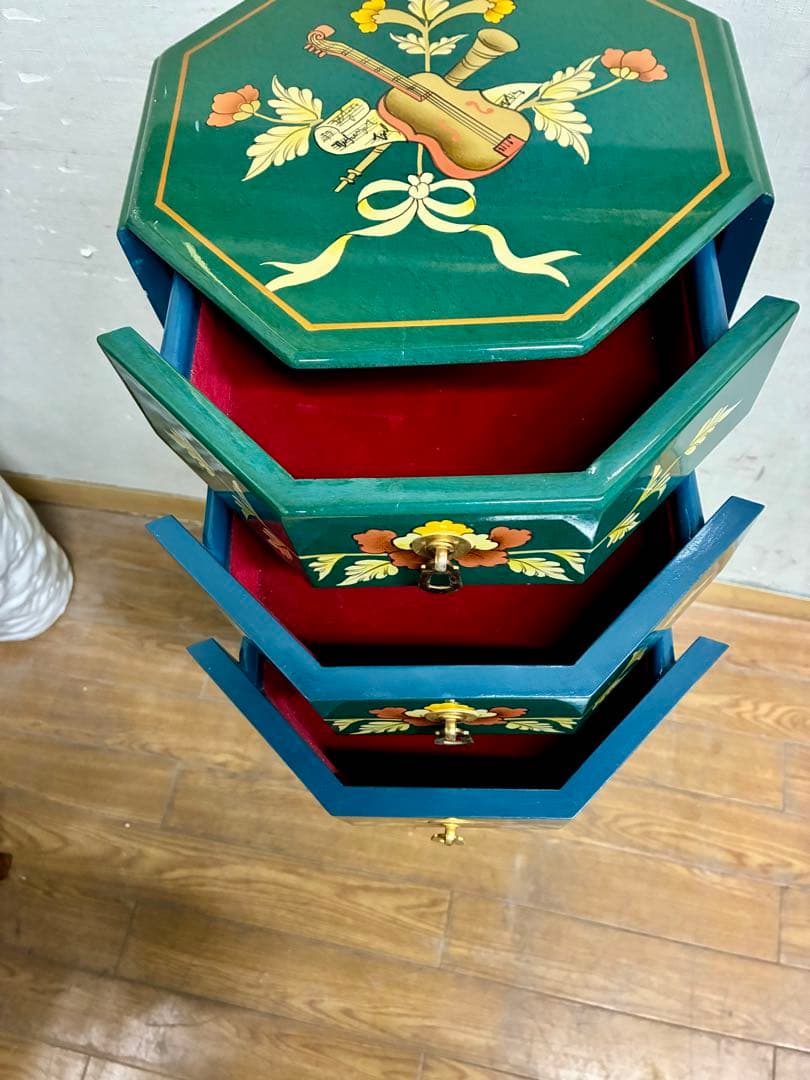 管454☆シノワズリ様式☆八角型☆8段チェスト☆ジュエリーチェスト