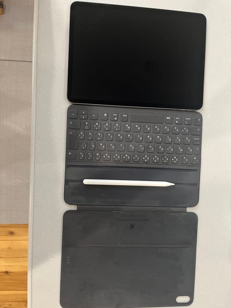 Apple iPad pro 11インチ本体 +スマートキーボード+他