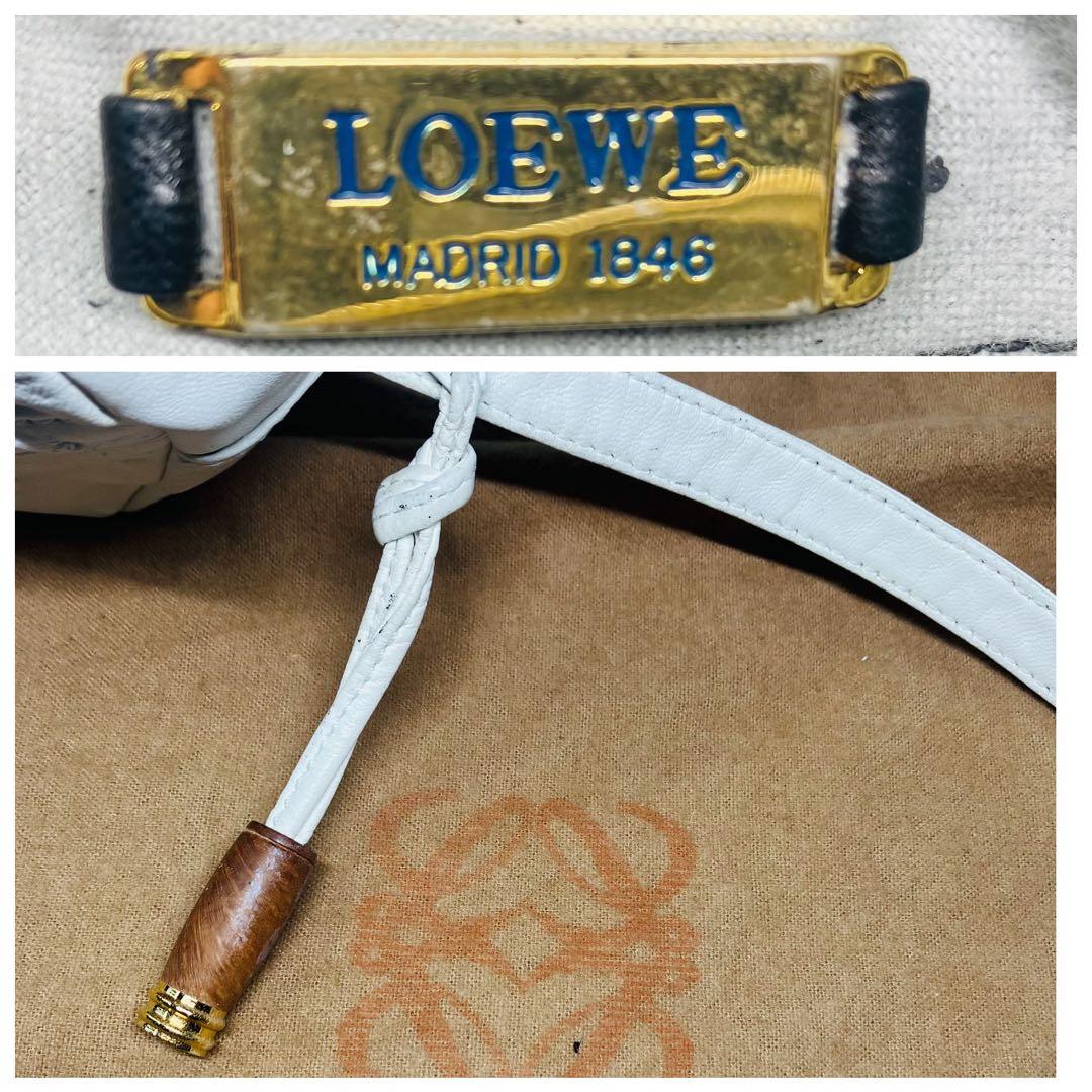 極美品　LOEWE ヴィンテージ アナグラム ナッパレザー ショルダーバッグ 白