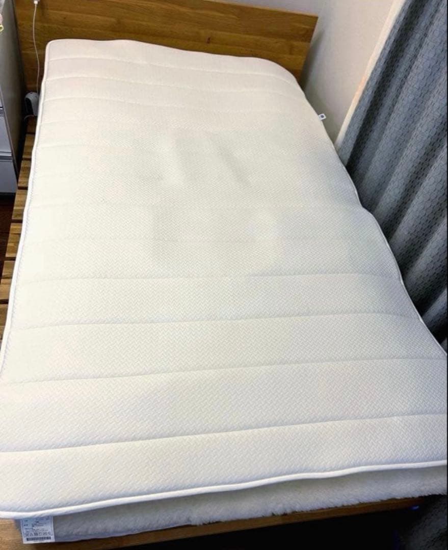 新品 未使用　エアウィーヴ　ベッドパッド セミダブル 敷きパッド　洗濯可　正規品