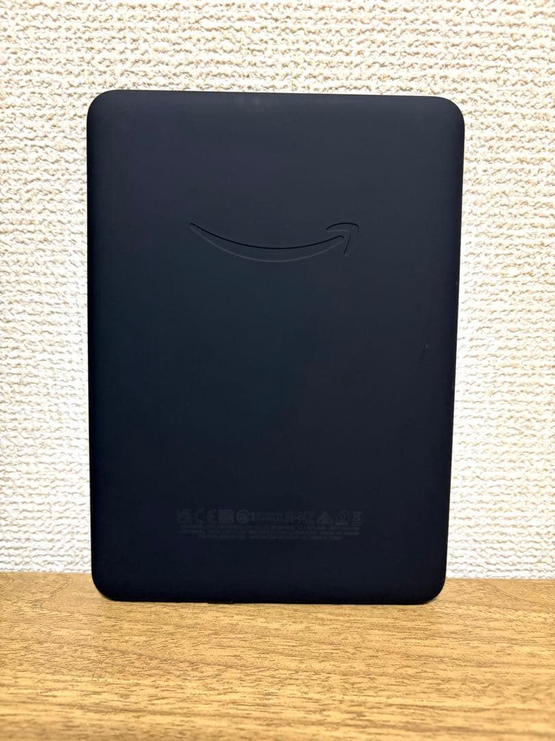 第12世代 Kindle Paperwhite 純正カバー、USBケーブル付き