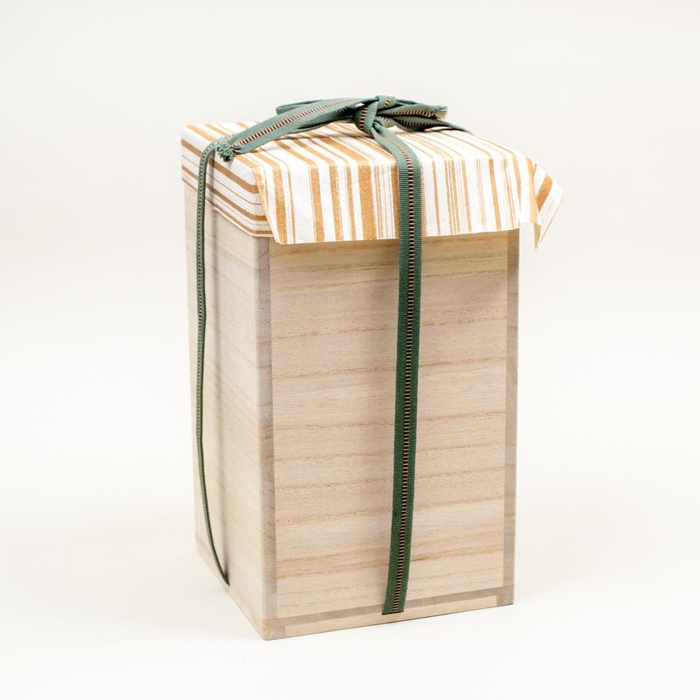 加藤藤山 白磁 和蘭陀 水指 共箱／茶道具