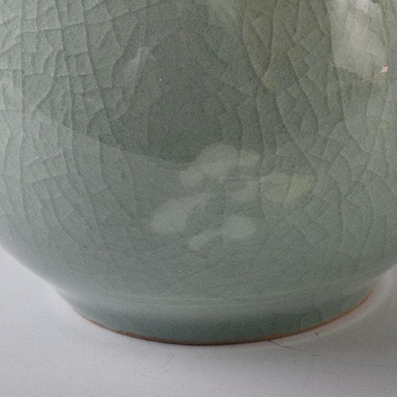 韓国人間文化財　柳海剛（柳根瀅）作　高麗青磁　象嵌鶴文　茶入　共箱　V　7835