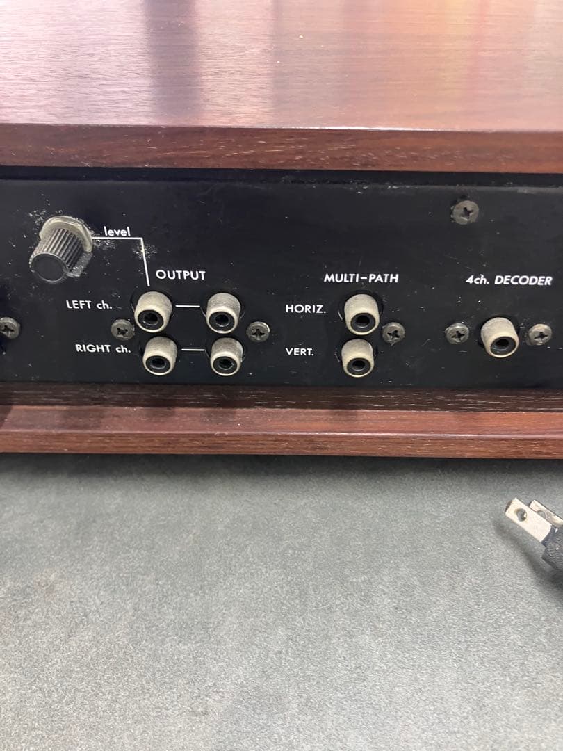 名機！LUXMAN ラックスマン T-110 FMステレオチューナー 通電確認済