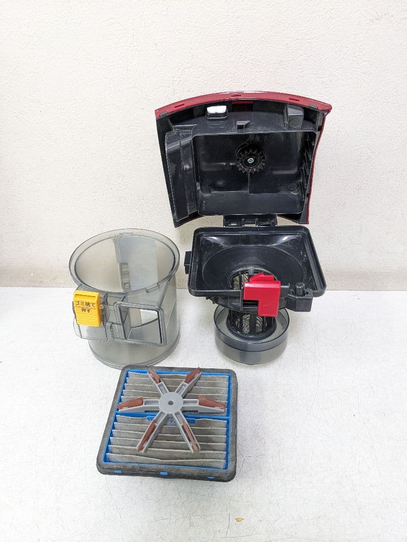 SHARP EC-QT60-R サイクロン式掃除機 2015年製