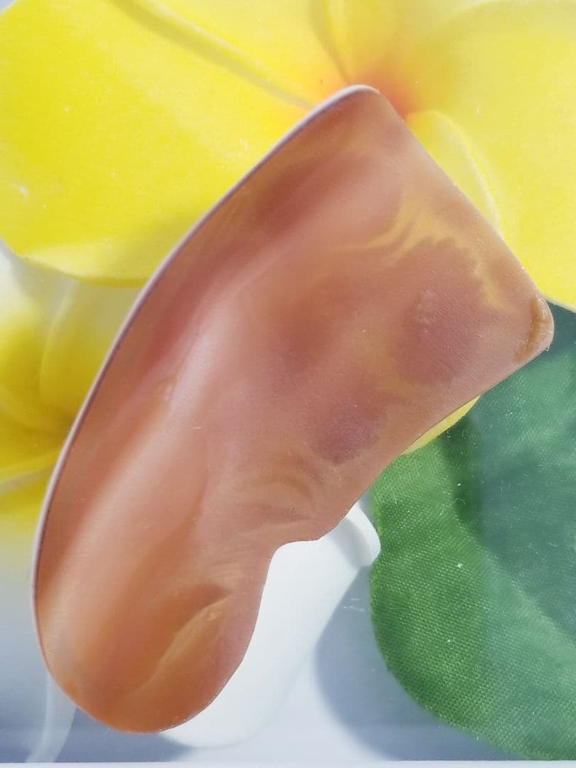 KS-169 天然シェルカメオルース　サイン有り‼️