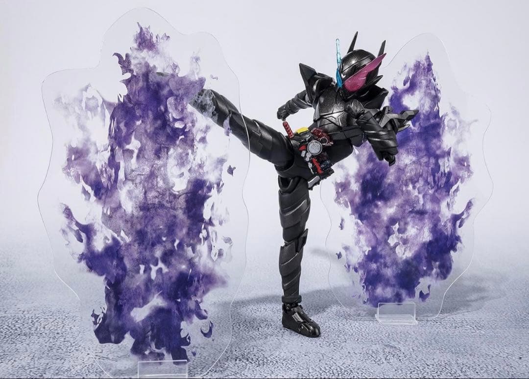 【新品　未開封】 フィギュアーツ 仮面ライダービルド ラビットタンクハザード