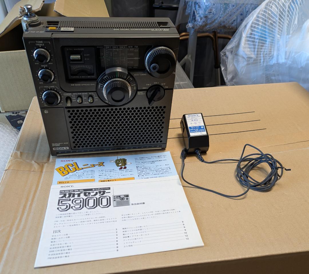 SONY ICF-5900 ラジオチューナー 本体と付属品