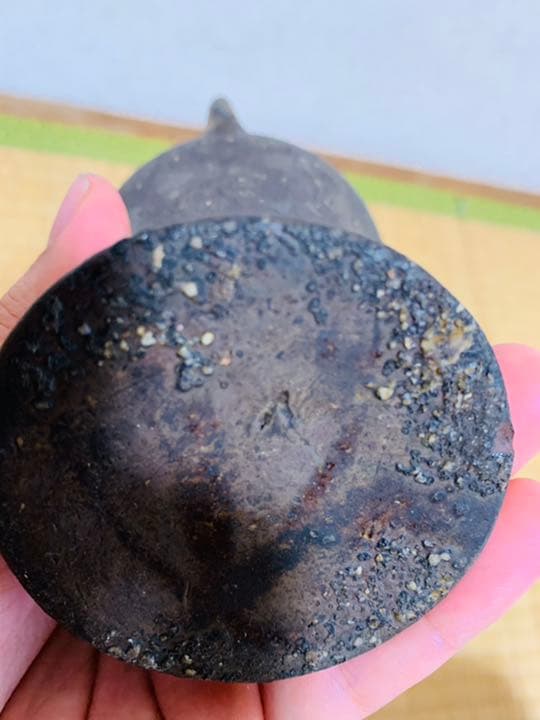 12から13世紀　中国　黒高麗　神獣首瓶