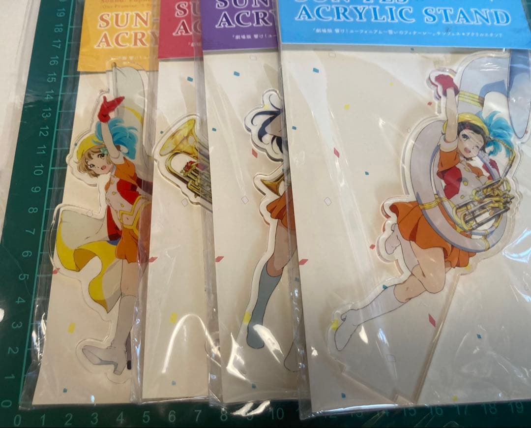 響け！ユーフォニアム　SUN-FES アクリルスタンド 4枚セットで