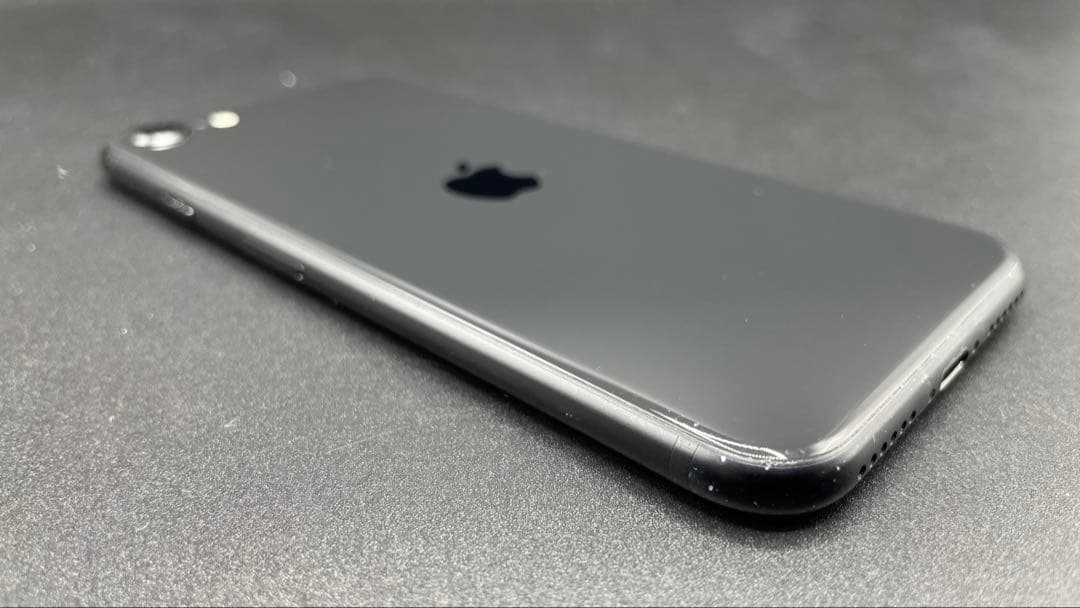 iPhoneSE2 第2世代 128GB ブラック 本体