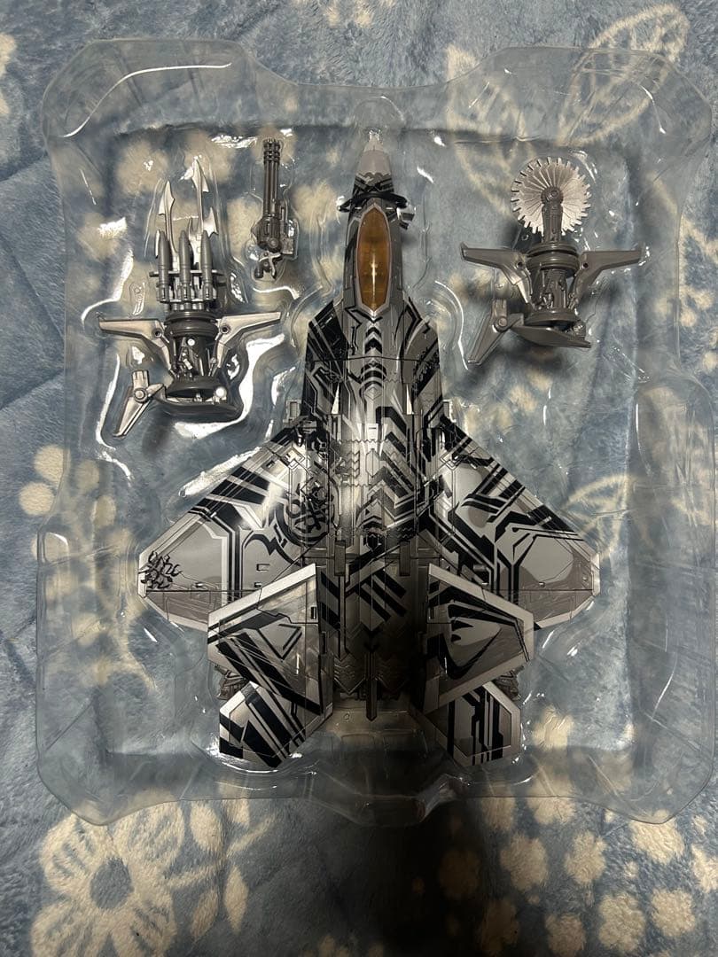 トランスフォーマー　MPM-10R スタースクリーム　リベンジVer.