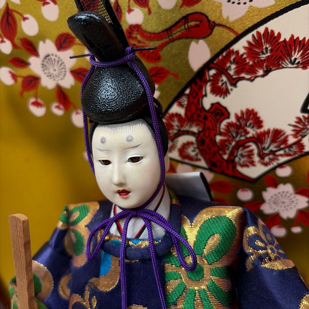 雛人形　雛壇　完成品　ガラスケース入り　オルゴール付き