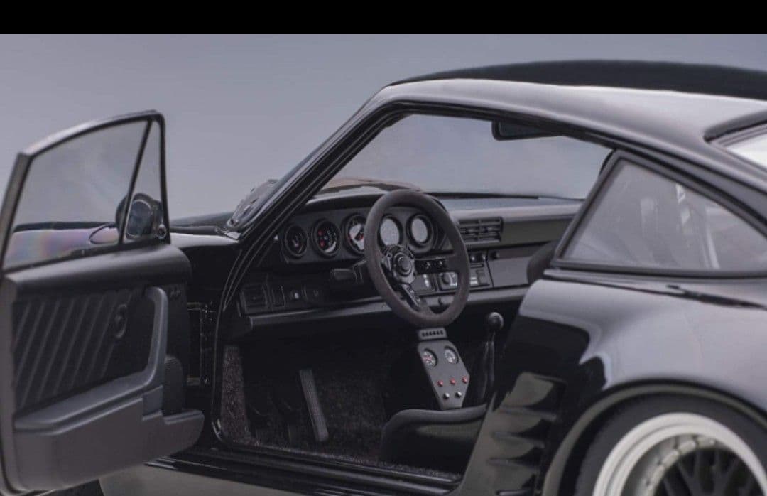 オートアート1/18 ポルシェ911ターボ　湾岸ミッドナイト　ブラックバード