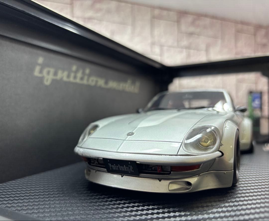 1/18ミニカー　イグニッションモデル　240Z フルワークス【新品】シルバー