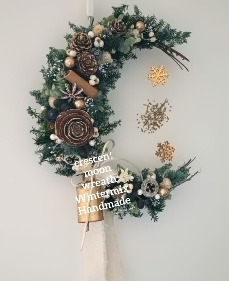 ♡Rusty♡ドライフラワー三日月リースWintermixリンゴリース♡