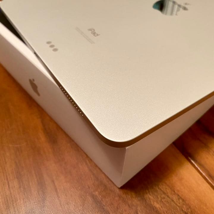 iPad Pro (第2世代) 11インチ 128GB シルバー Wi-Fiモ…