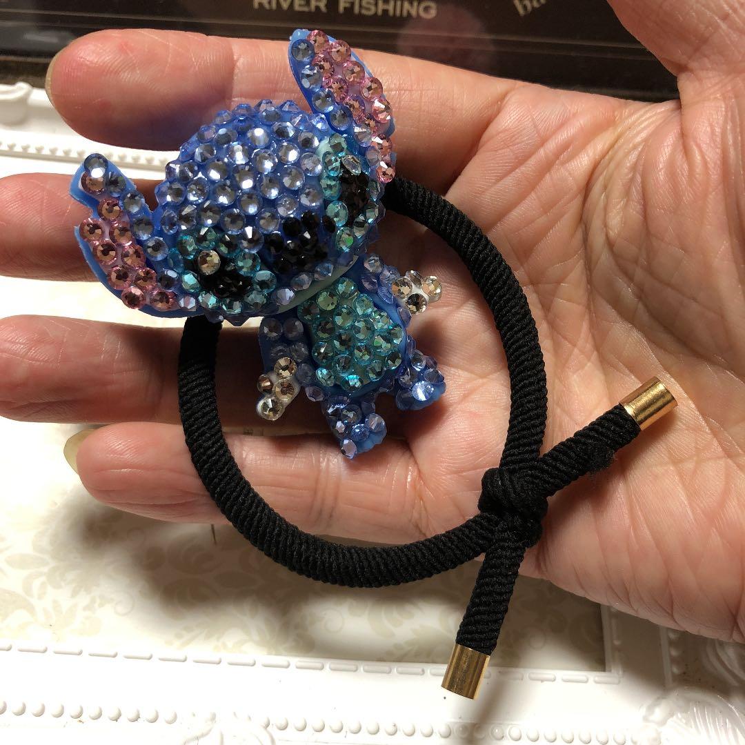 ★⭐︎ヘアゴム72キラキラストーン付大きめキャラのヘアゴムシュシュ高級可愛い