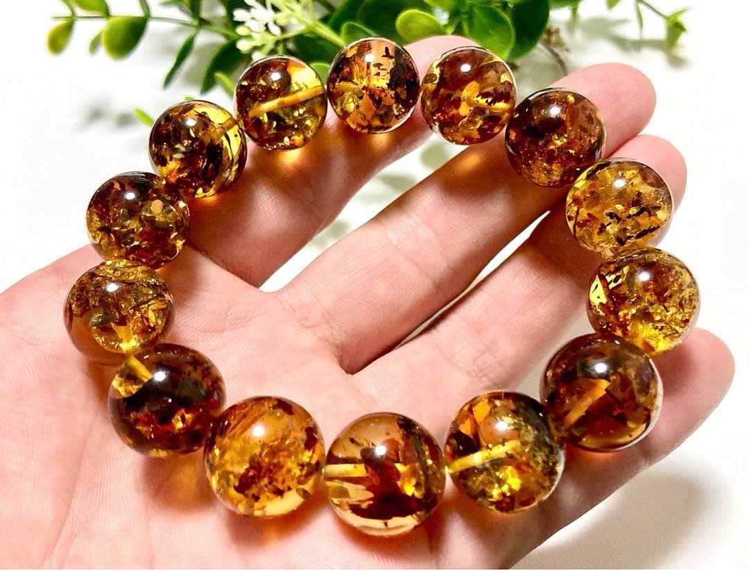 夢幻品質　超秘蔵品　時空を超越した奇跡の宝石　アルティメイトバルティックアンバー