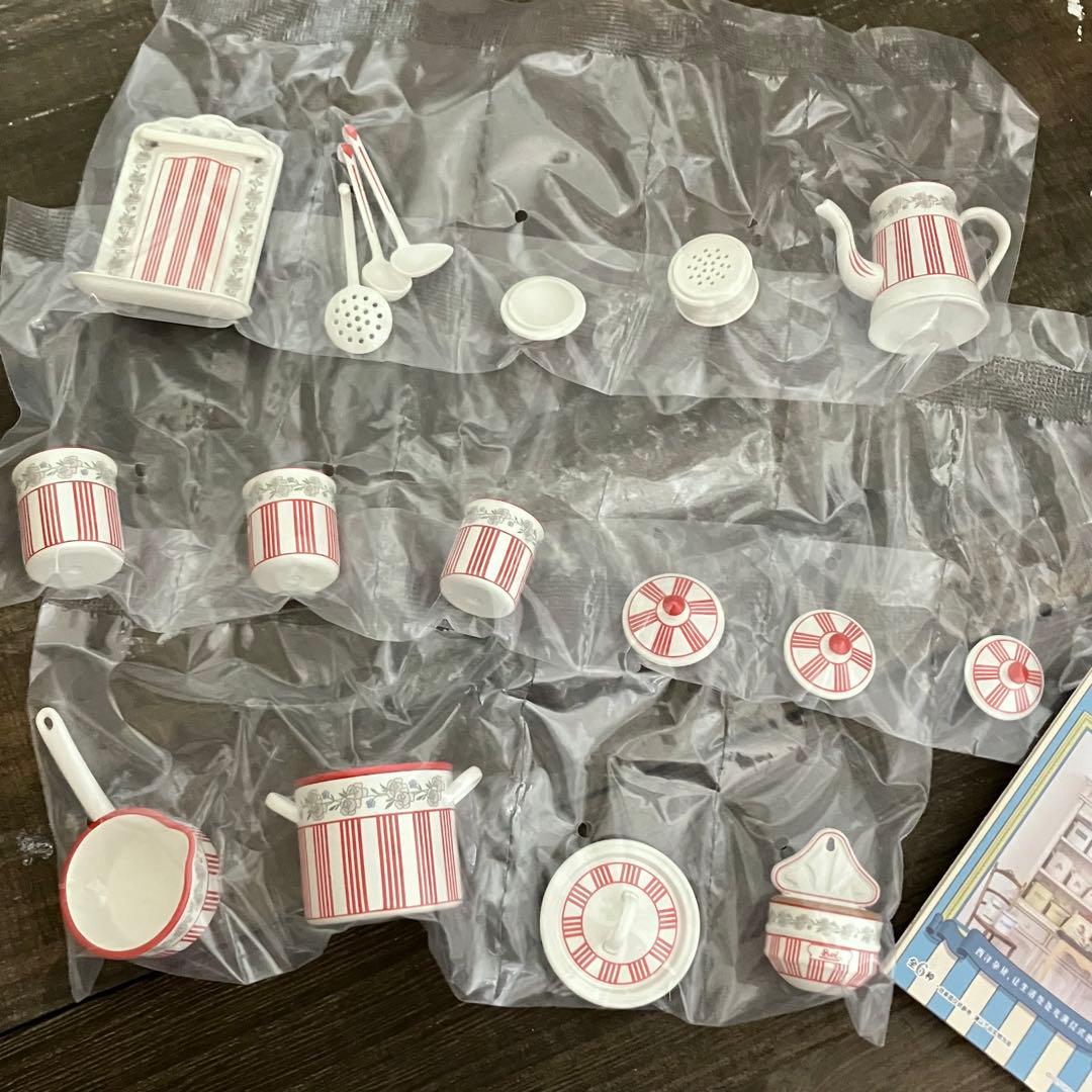 ミニチュア　キッチン雑貨　西洋雑貨全6種セット　ドールハウス 1/6