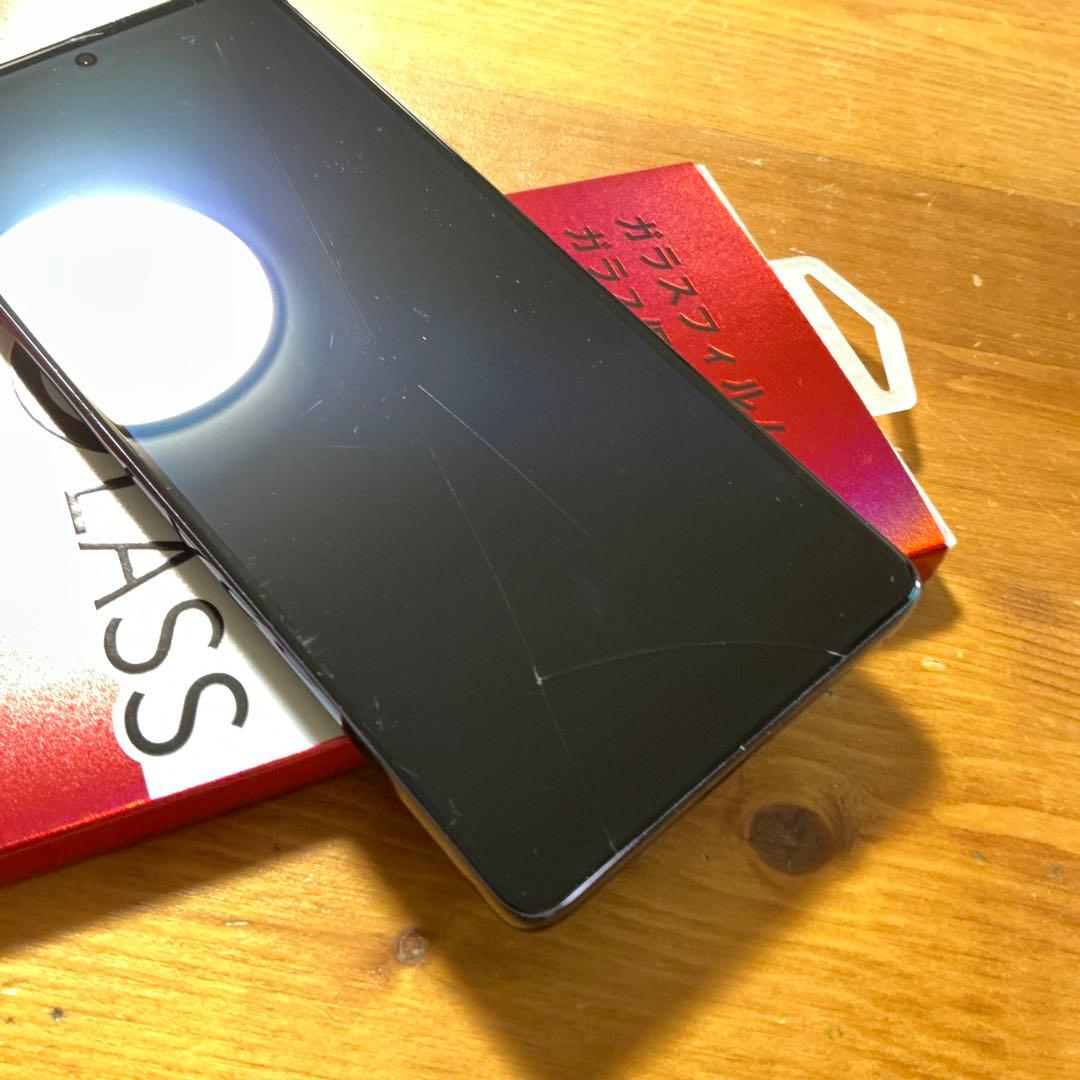 画面割れ motorola edge 30 pro 128gb コスモブルー