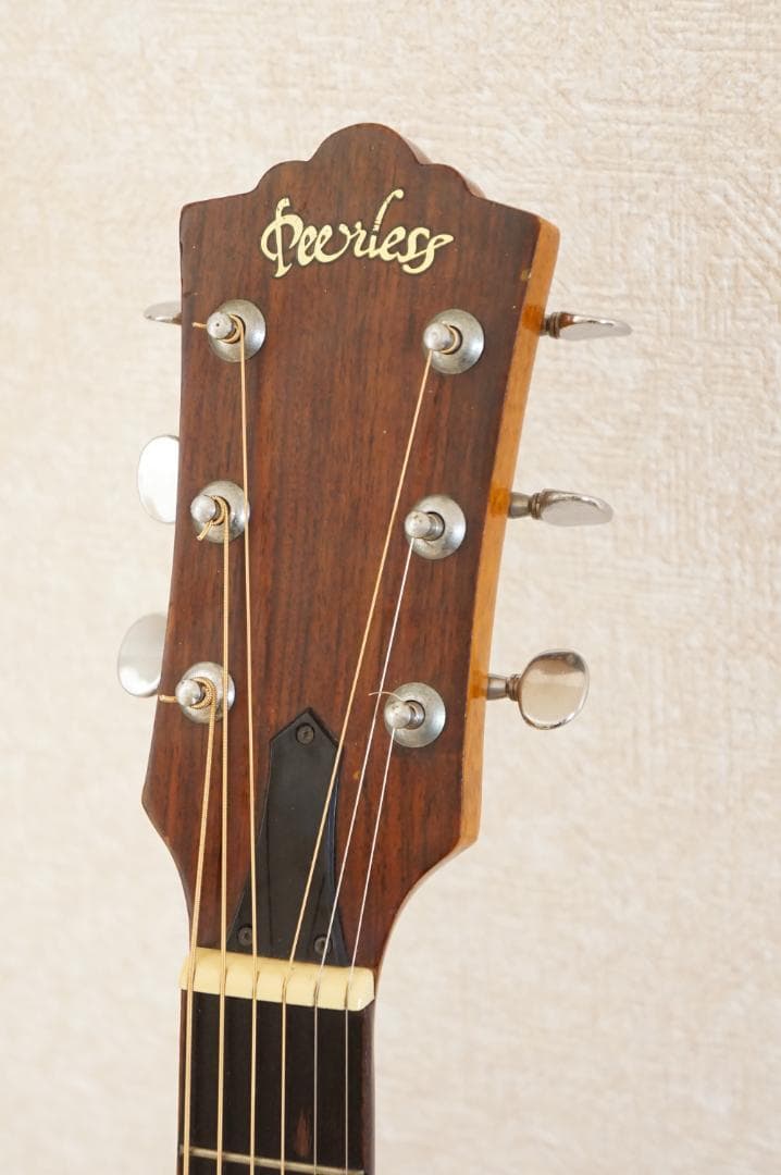 Peerless（ピアレス）AF352　アコギ