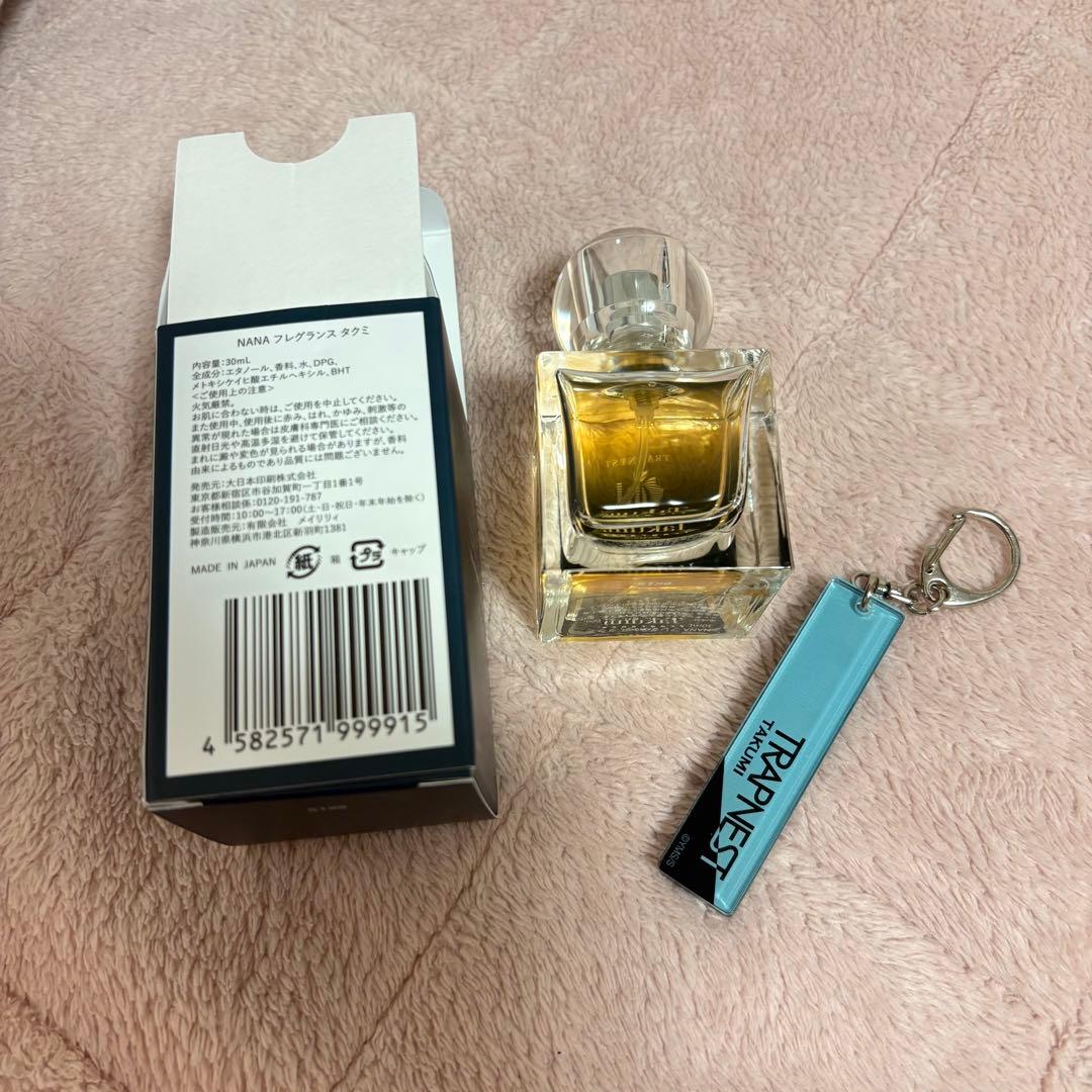 NANA 一ノ瀬巧 タクミ 香水 アクリルキーホルダー