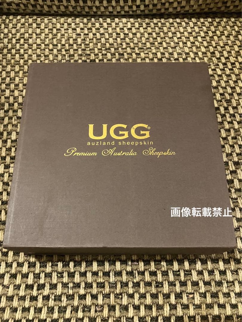 UGG アグ　ムートン手袋　グローブ　箱付き　レディース　chestnut
