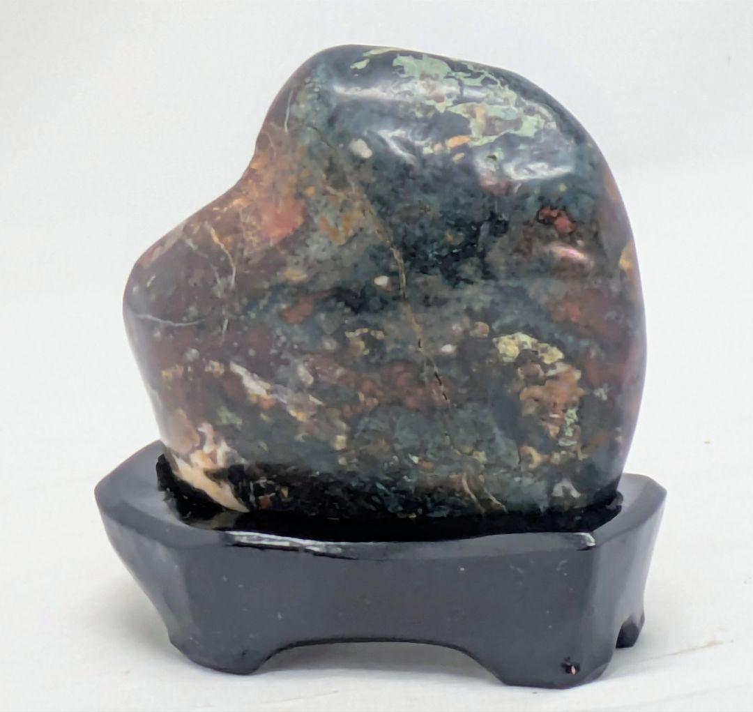 と*ー様 菊花石　超レア　メノウ花の中の白花　根尾 鑑賞石 水石 自然石　木製台