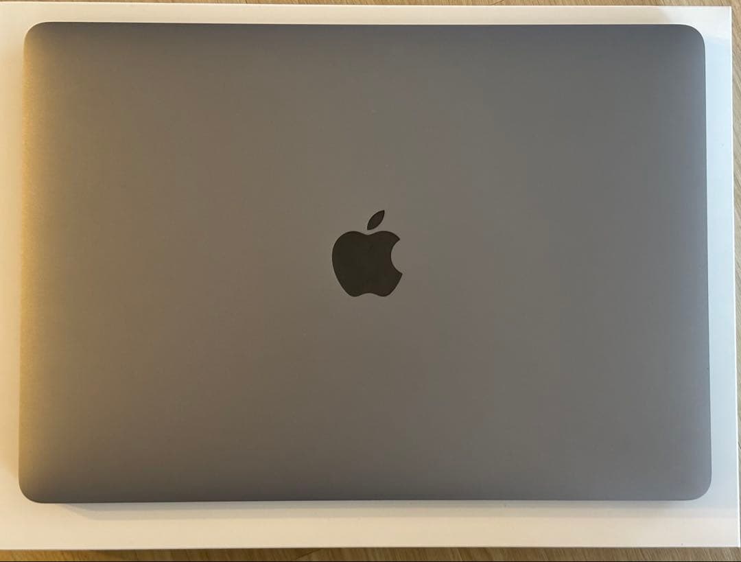 【箱付き】MacBook Pro13-inch 2020年モデル　512GB